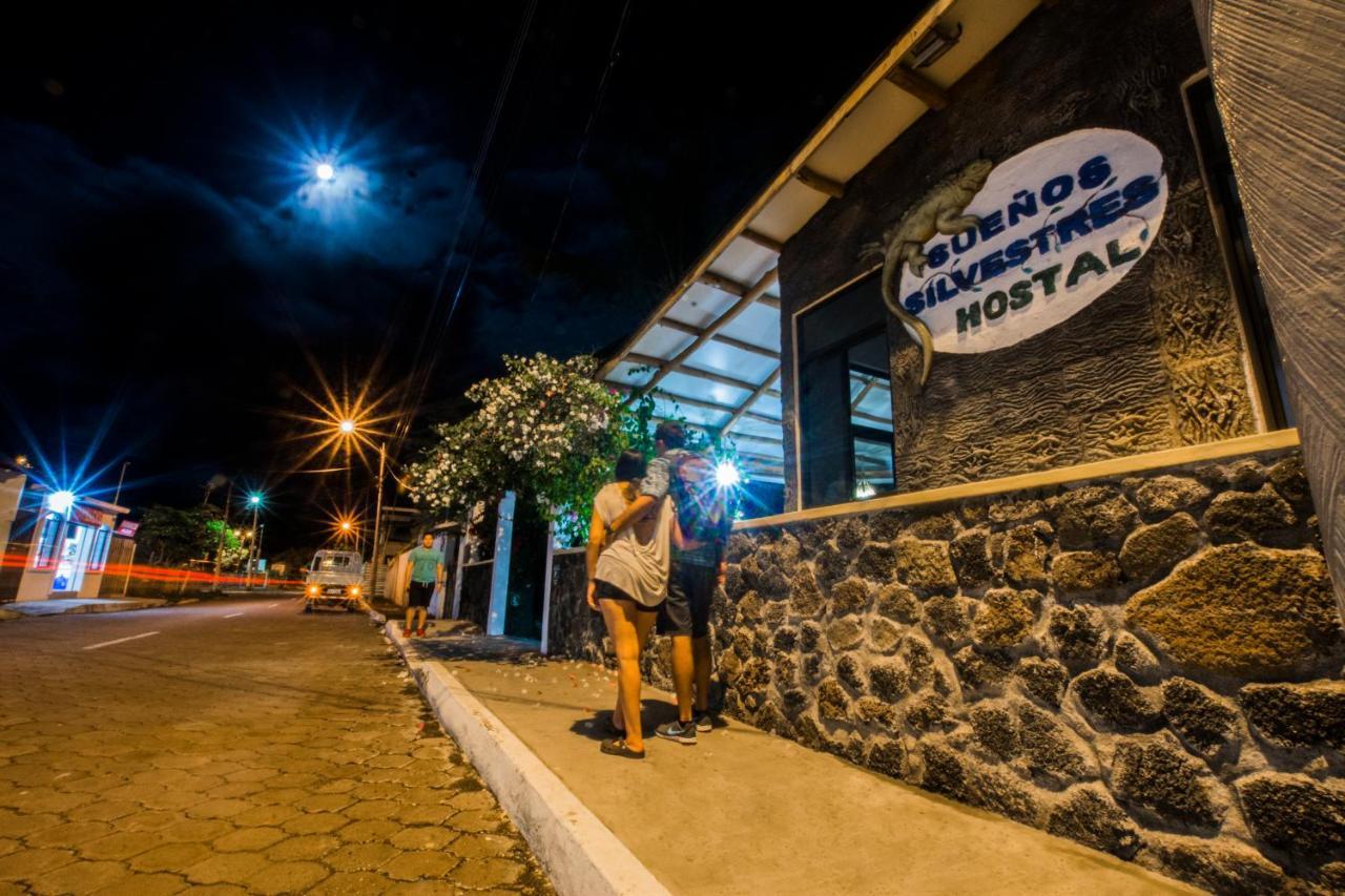 Hostal Suenos Silvestres Puerto Ayora  Eksteriør bilde