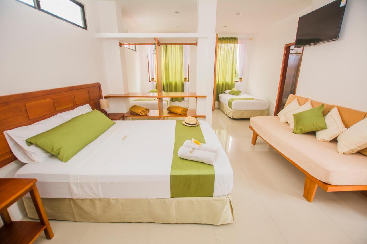 Hostal Suenos Silvestres Puerto Ayora  Eksteriør bilde
